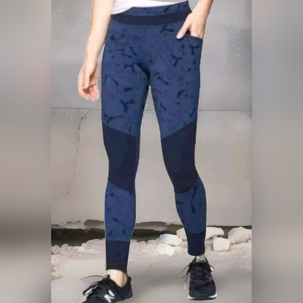 Athleta Women's Tropical Excursion  Leggings